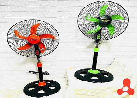 QUẠT ĐỨNG NATIFAN 5 CÁNH